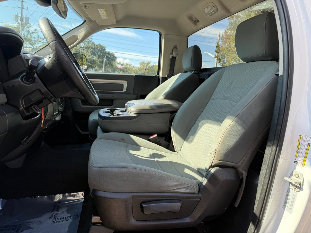 Used 2017 RAM 2500 Tradesman w/ Power & Remote Entry Group image 21