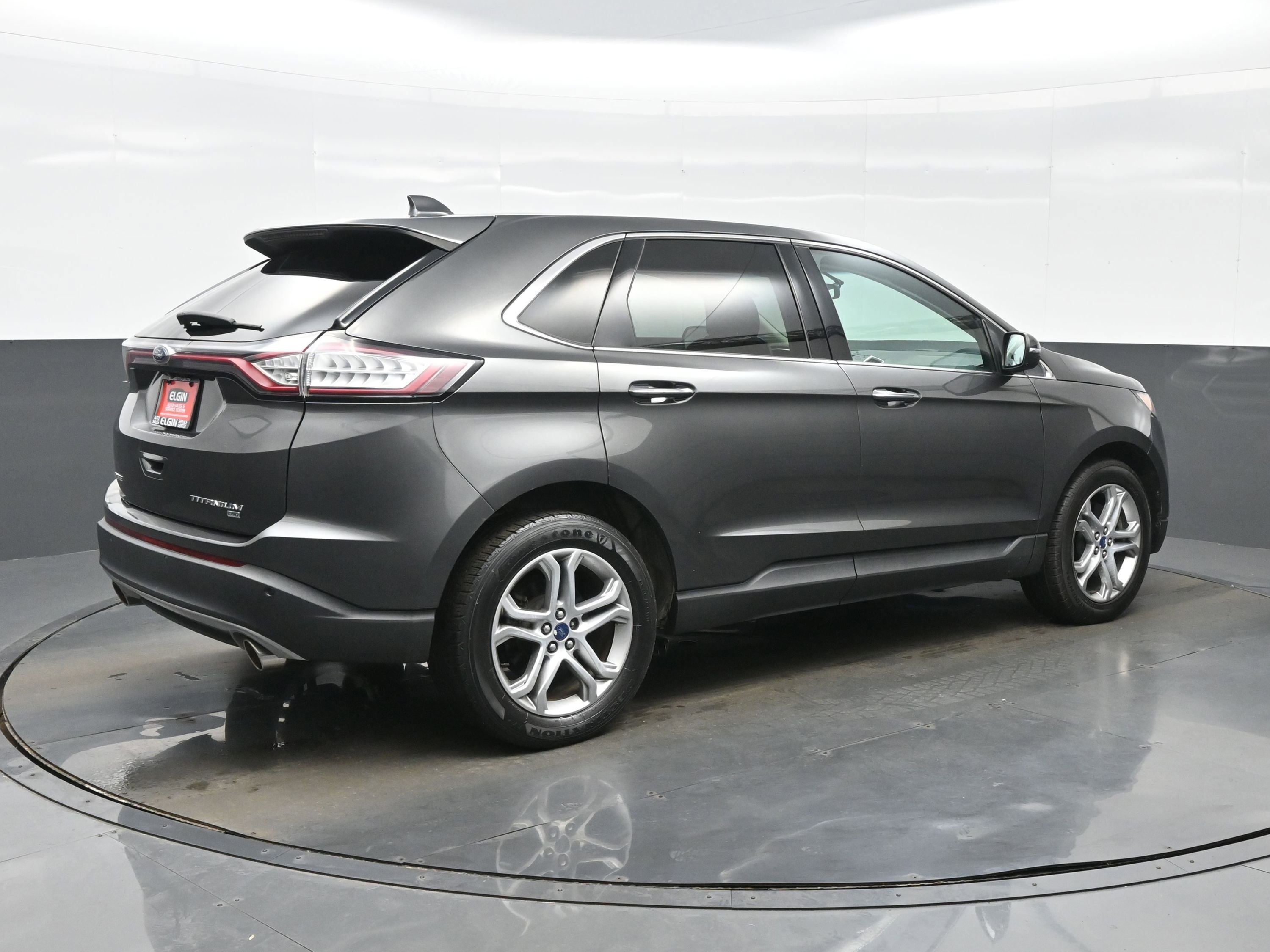 Used 2015 Ford Edge Titanium w/ Equipment Group 301A image 6