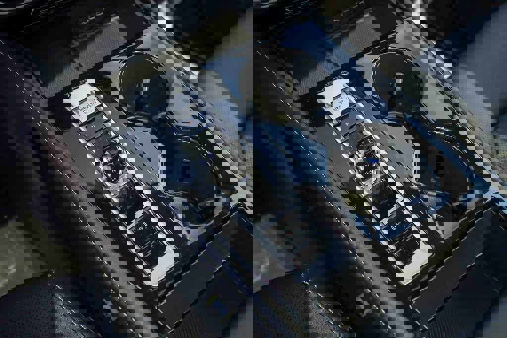 Used 2024 Volkswagen Atlas SE FWD image 20