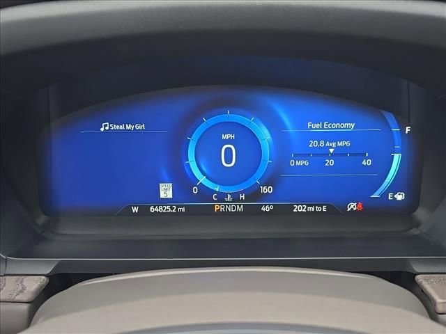 Used 2020 Ford Explorer Platinum w/ Premium Technology Package image 20