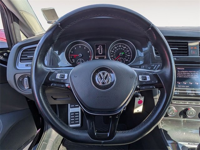 Used 2019 Volkswagen Golf Alltrack S image 16