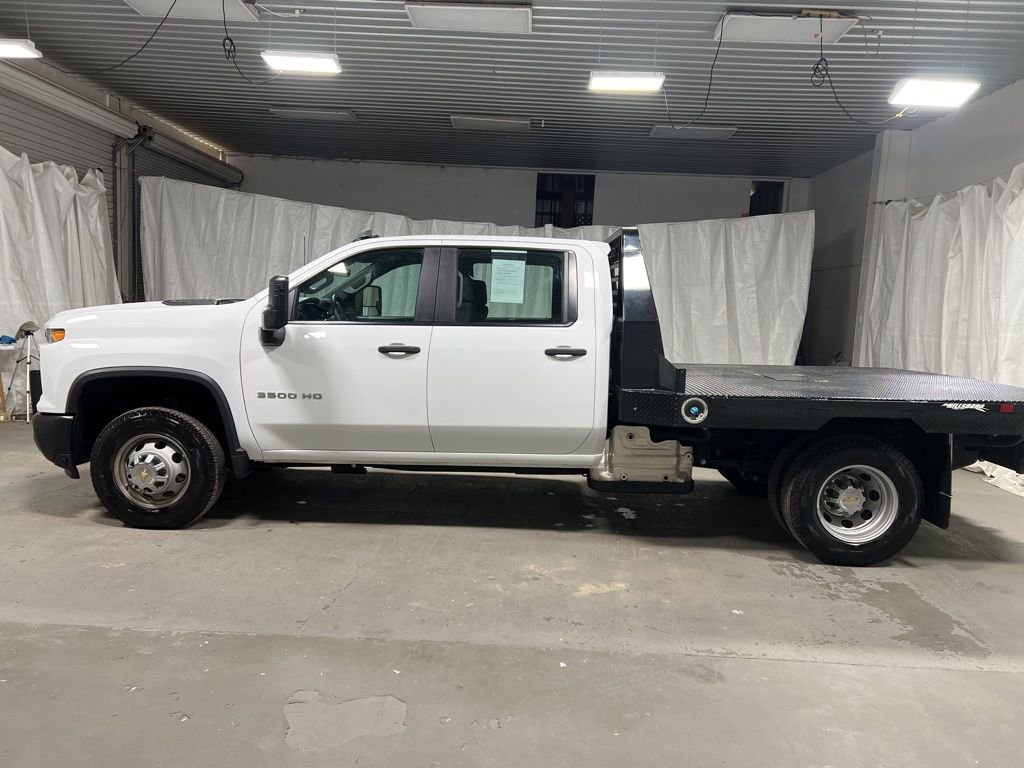 Used 2025 Chevrolet Silverado 3500 W/T image 4