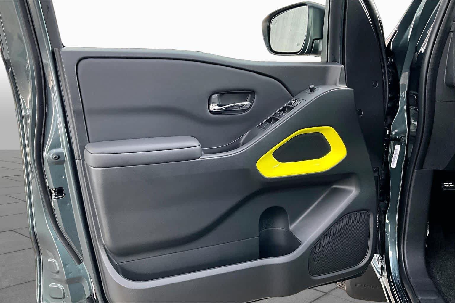 New 2027 Nissan Frontier SV RWD image 13