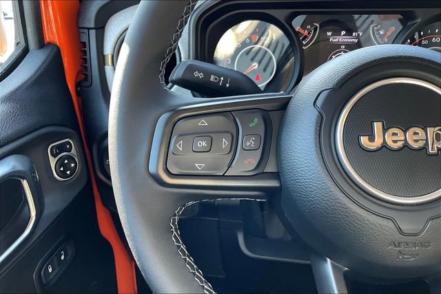 New 2025 Jeep Gladiator Sport image 17