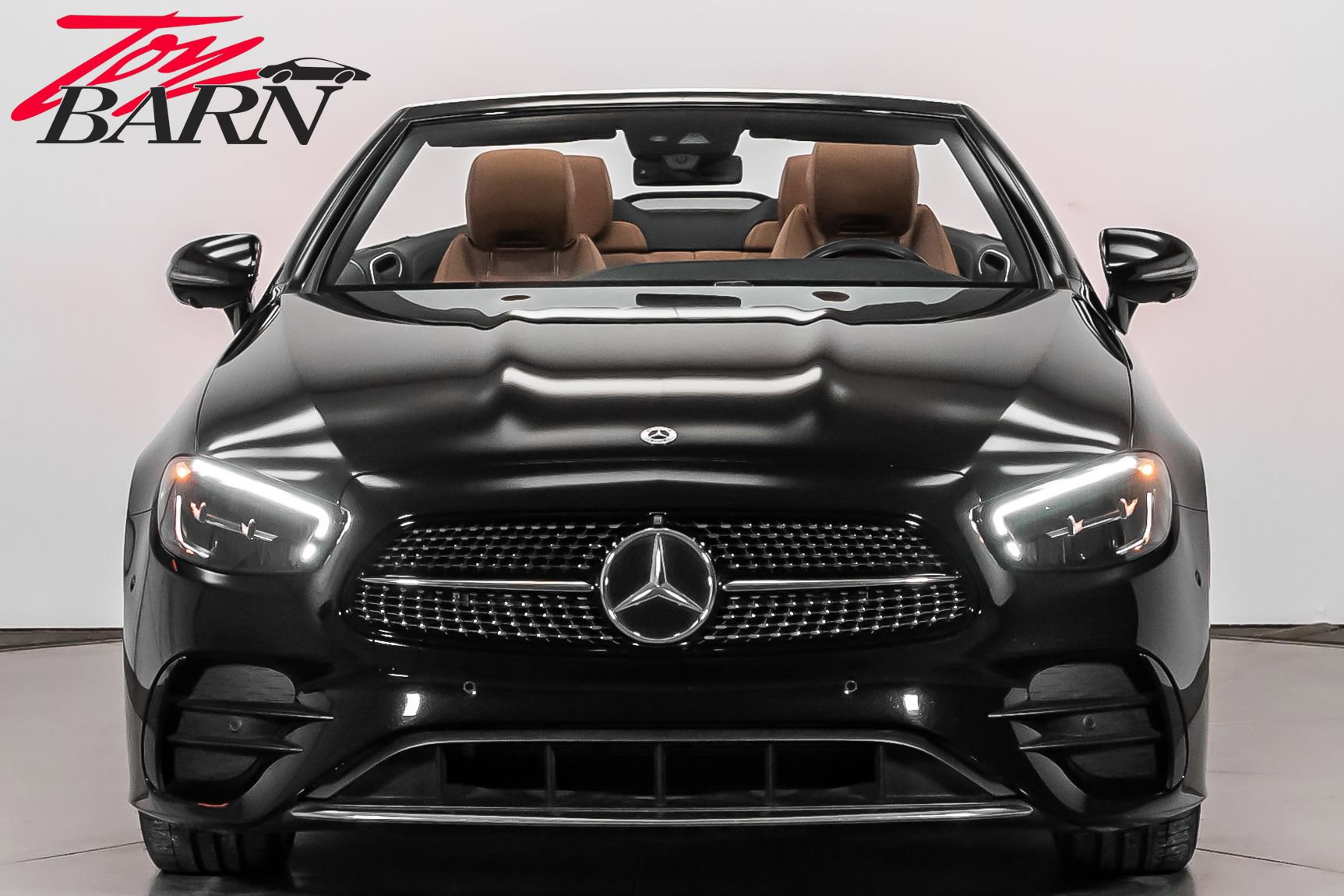 Used 2023 Mercedes-Benz E 450 4MATIC Cabriolet image 8