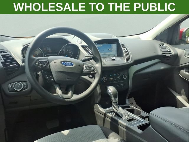 Used 2019 Ford Escape SE FWD image 9
