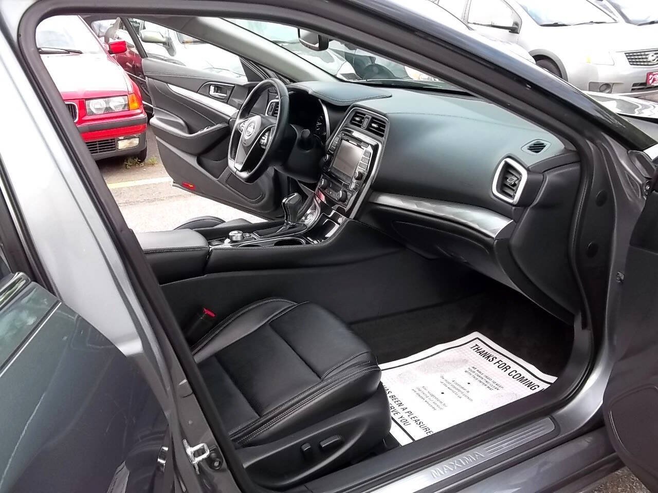 Used 2016 Nissan Maxima 3.5 SV FWD image 10