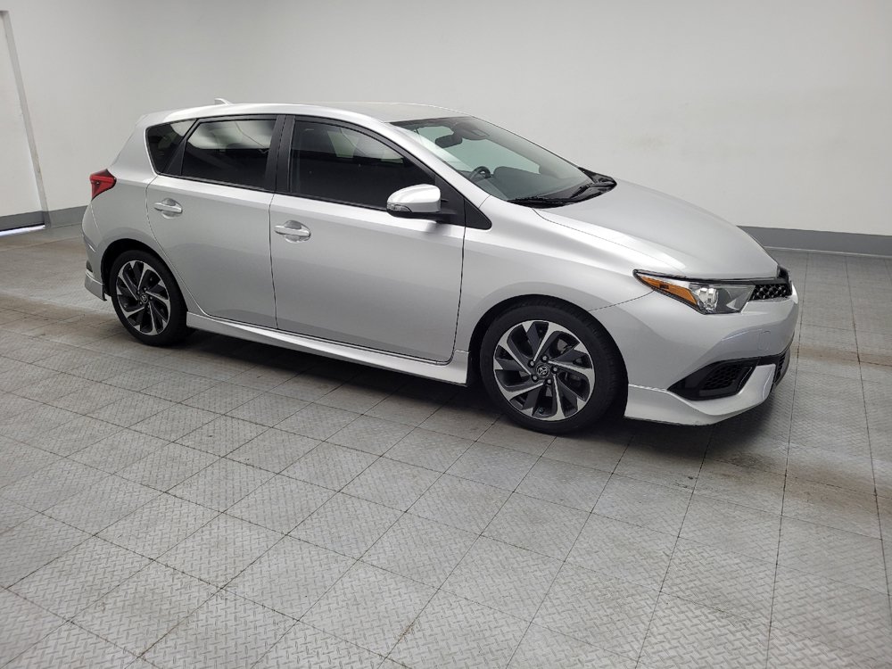Used 2018 Toyota Corolla iM FWD image 11