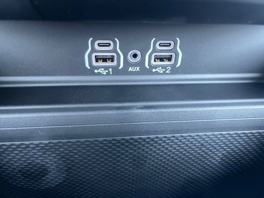 New 2026 RAM 1500 4x4 Crew Cab image 6