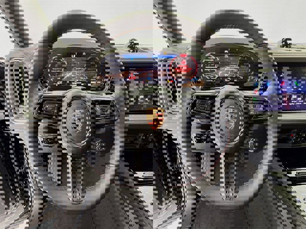 New 2026 Porsche Cayenne image 16