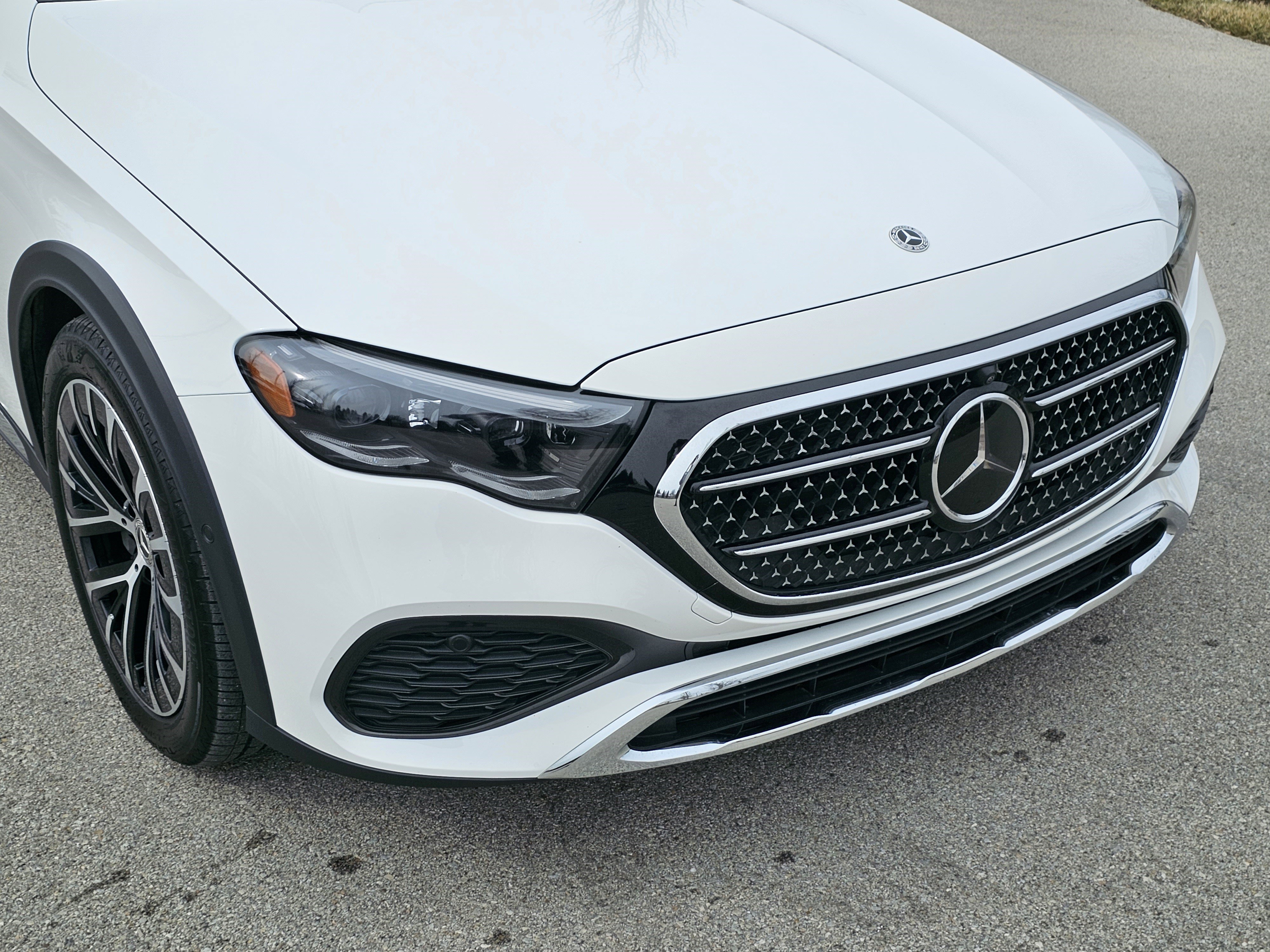 Certified 2024 Mercedes-Benz E 450 4MATIC All-Terrain Wagon image 44