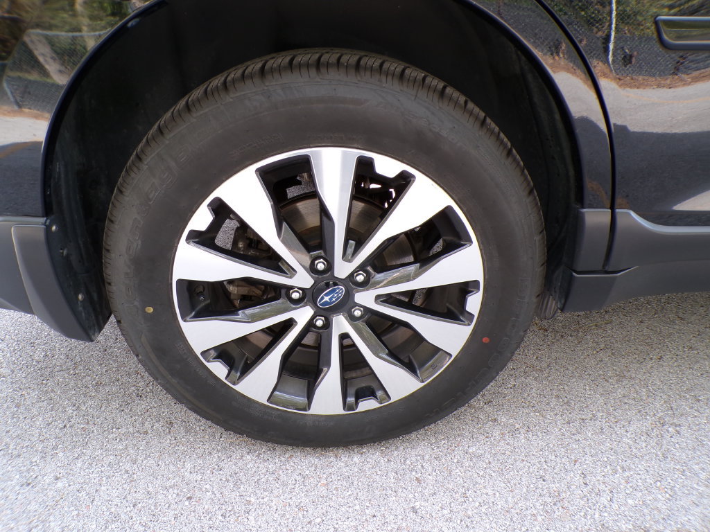 Used 2017 Subaru Outback 2.5i Limited AWD/4WD image 22
