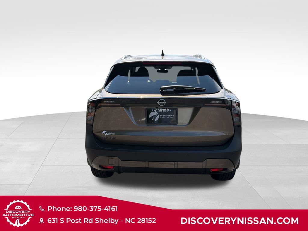 Certified 2026 Nissan Kicks SV w/ Charging Package FWD image 7