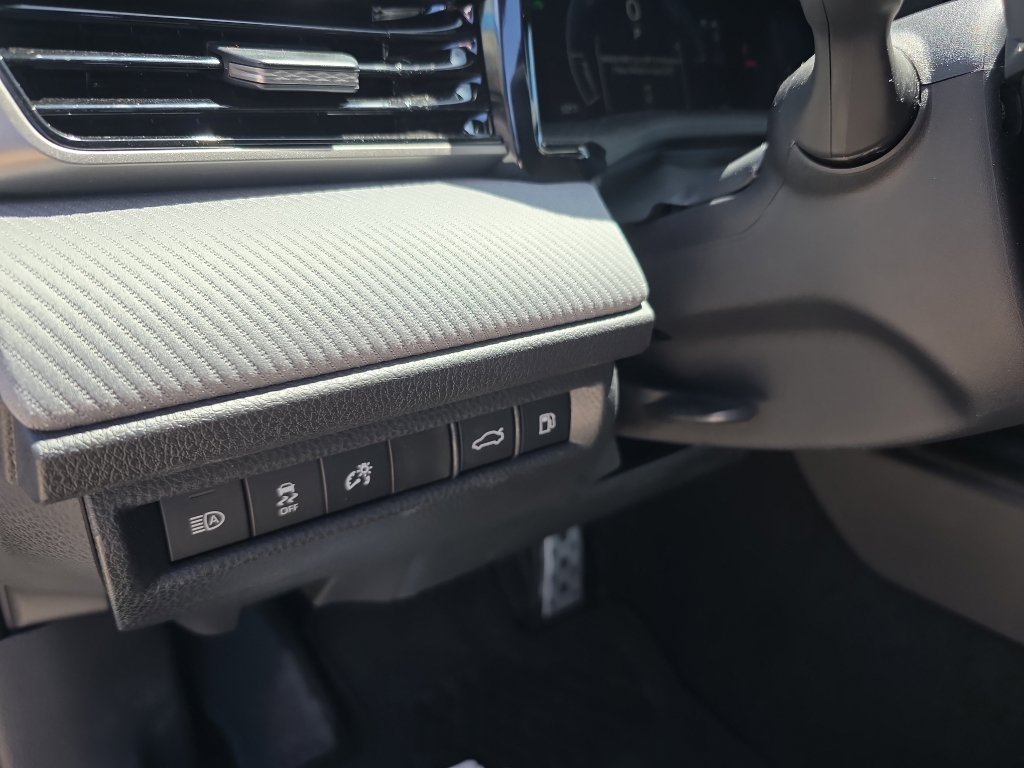 Certified 2026 Toyota Camry SE w/ Convenience Package image 12