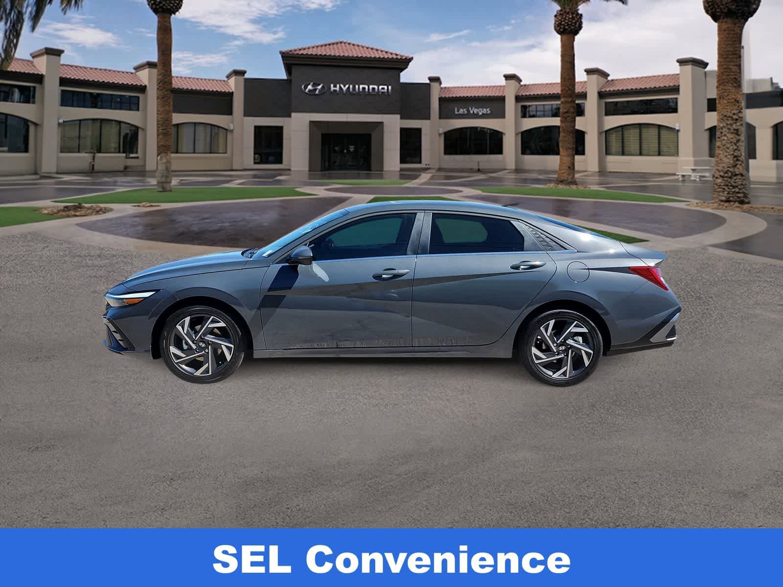 Certified 2025 Hyundai Elantra SEL FWD image 5