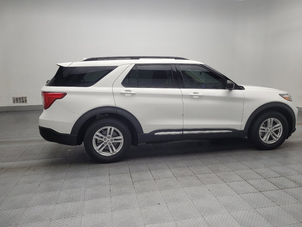 Used 2020 Ford Explorer XLT w/ Equipment Group 202A image 10