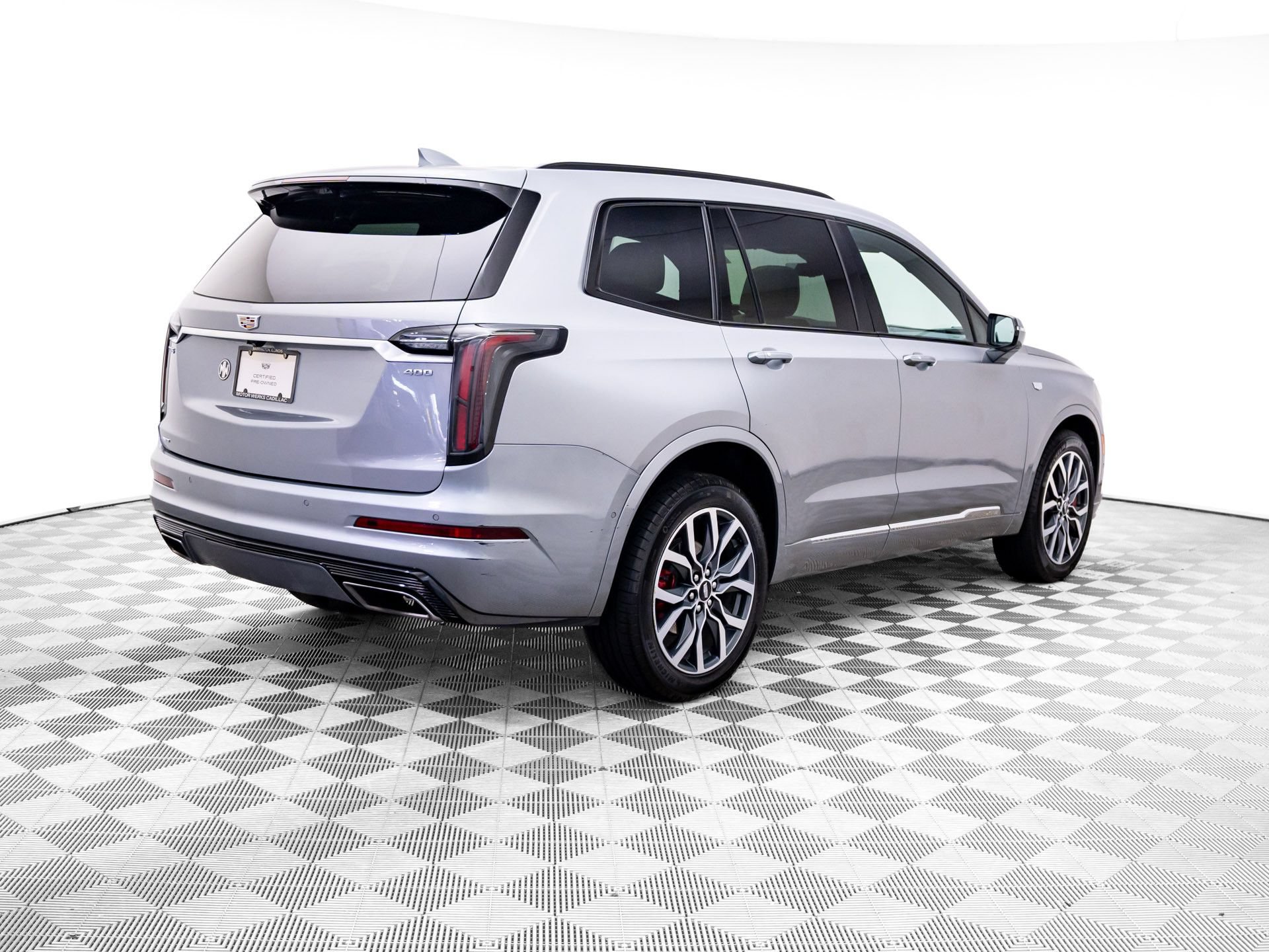 Certified 2024 Cadillac XT6 Sport w/ Technology Package AWD/4WD image 6