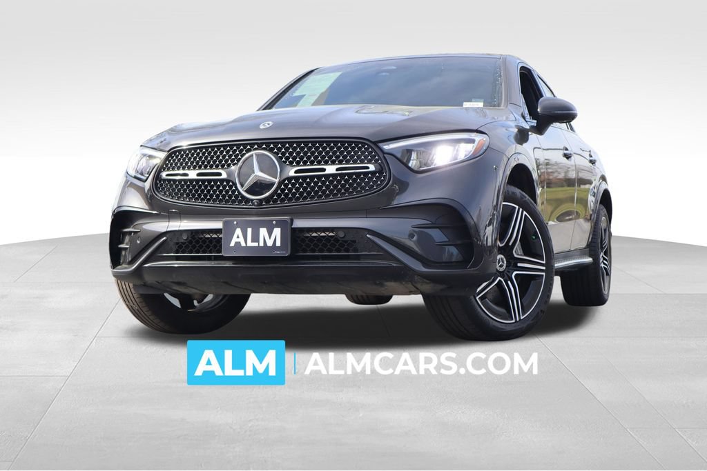 Used 2025 Mercedes-Benz GLC 300 4MATIC w/ AMG Line