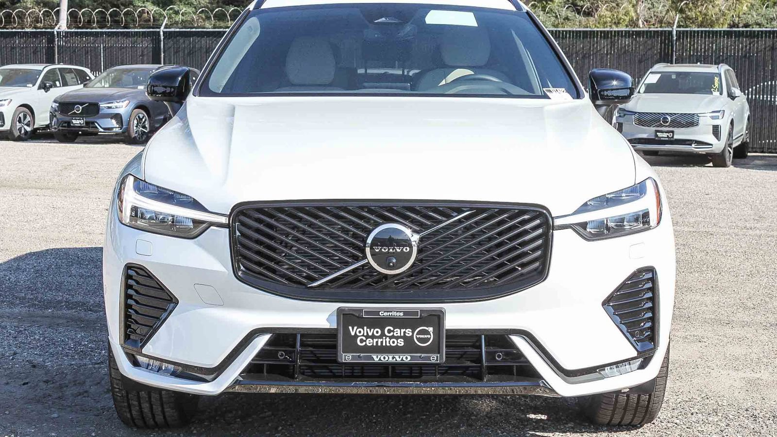New 2026 Volvo XC60 B5 Plus w/ Protection Package Premier AWD/4WD image 2