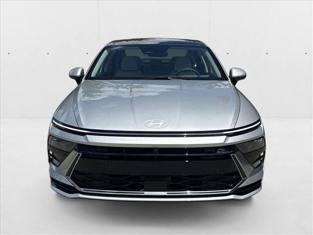New 2025 Hyundai Sonata Limited image 6