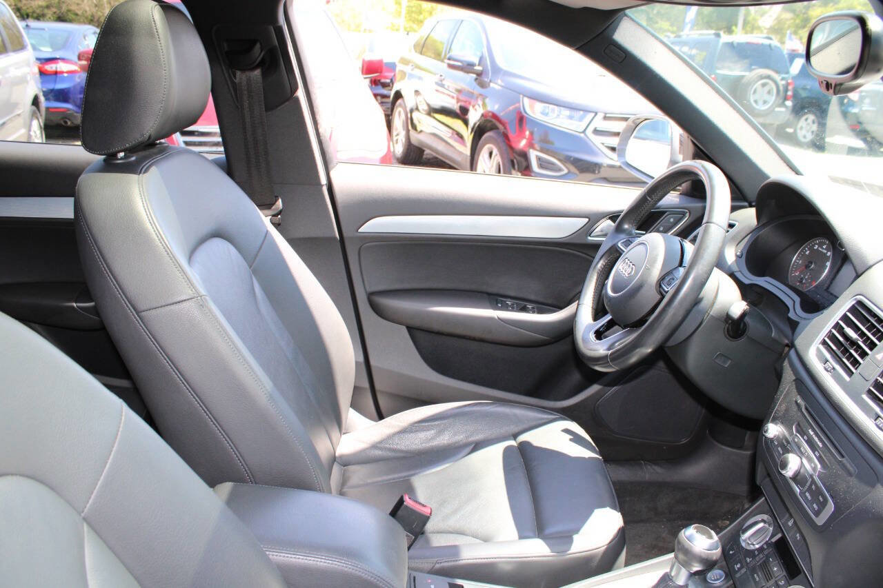 Used 2015 Audi Q3 2.0T Premium Plus AWD/4WD image 11