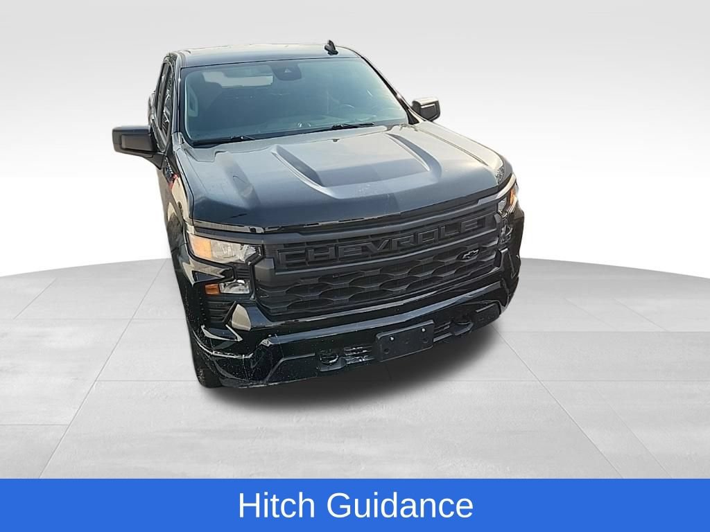 Used 2022 Chevrolet Silverado 1500 Custom w/ LPO, Dark Essentials Package AWD/4WD image 18