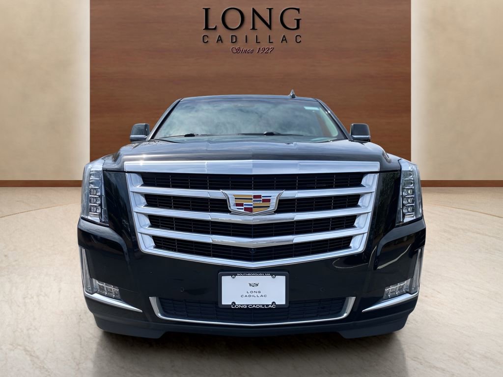 Used 2020 Cadillac Escalade Luxury AWD/4WD image 8