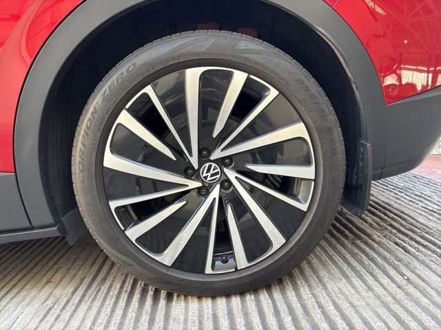 Used 2023 Volkswagen ID.4 Pro S Plus image 6