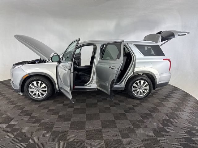 Used 2023 Hyundai Palisade SEL w/ Cargo Package AWD/4WD image 11