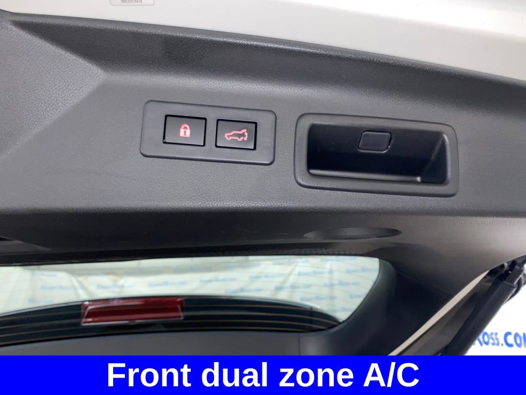 Used 2025 Subaru Forester Limited image 19