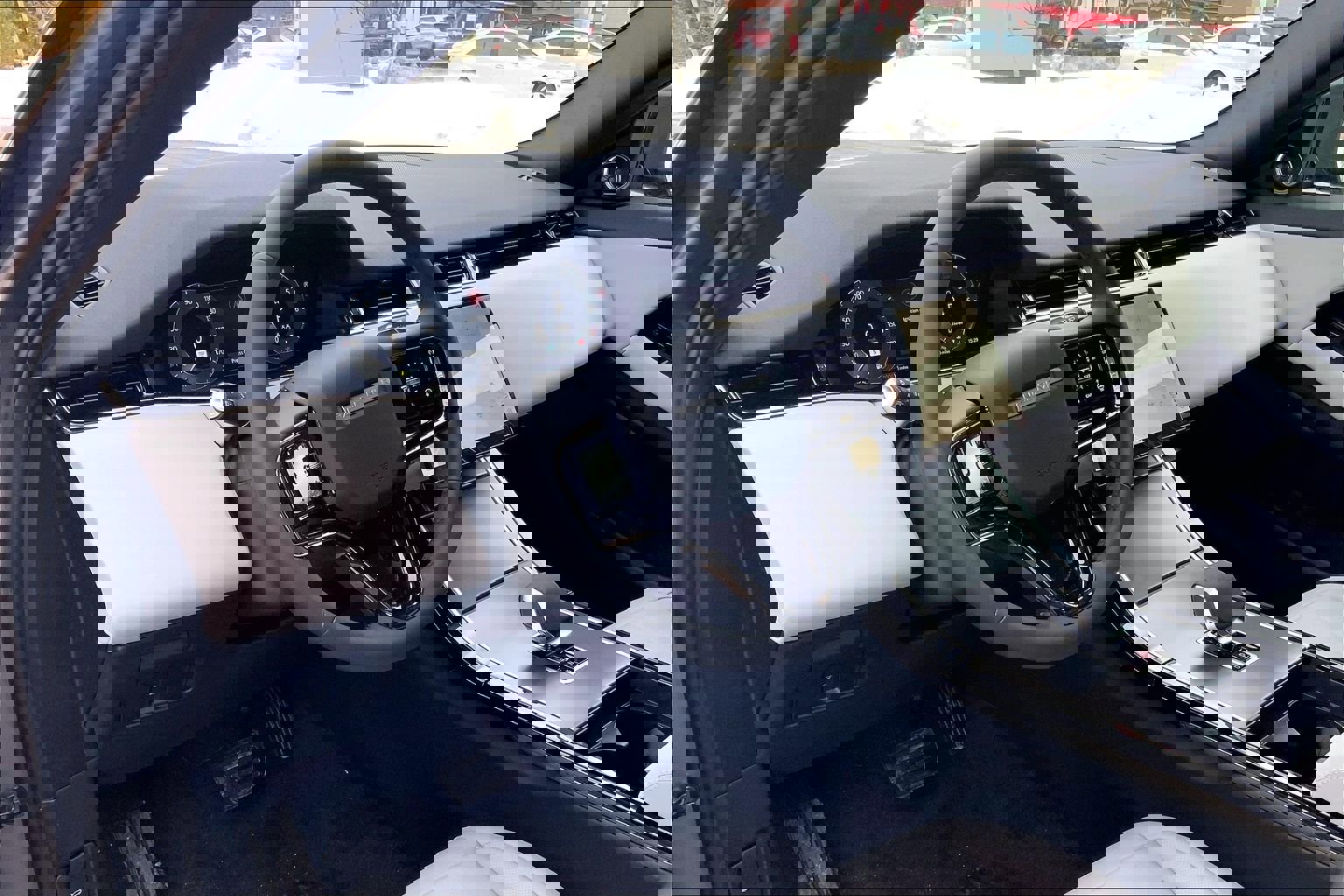 New 2026 Land Rover Range Rover Evoque S image 8