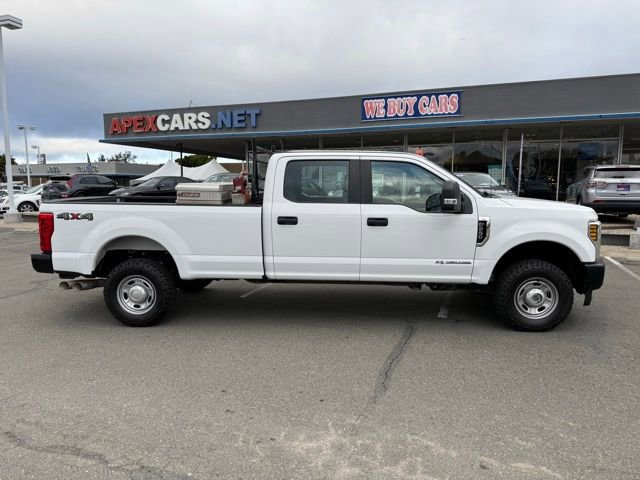 Used 2019 Ford F250 XL w/ Power Equipment Group AWD/4WD image 2