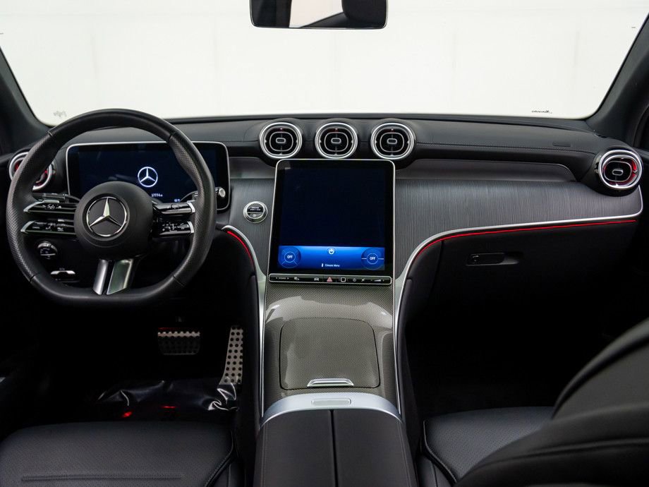 Certified 2025 Mercedes-Benz GLC 300 4MATIC image 10