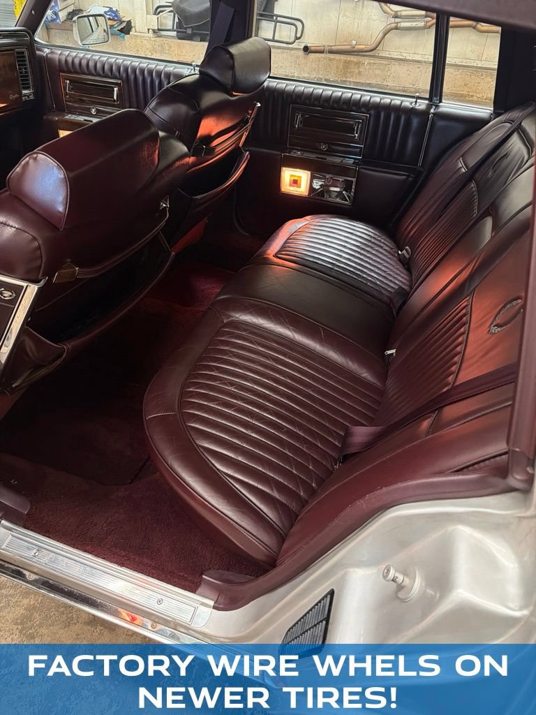 Used 1988 Cadillac Brougham RWD image 8