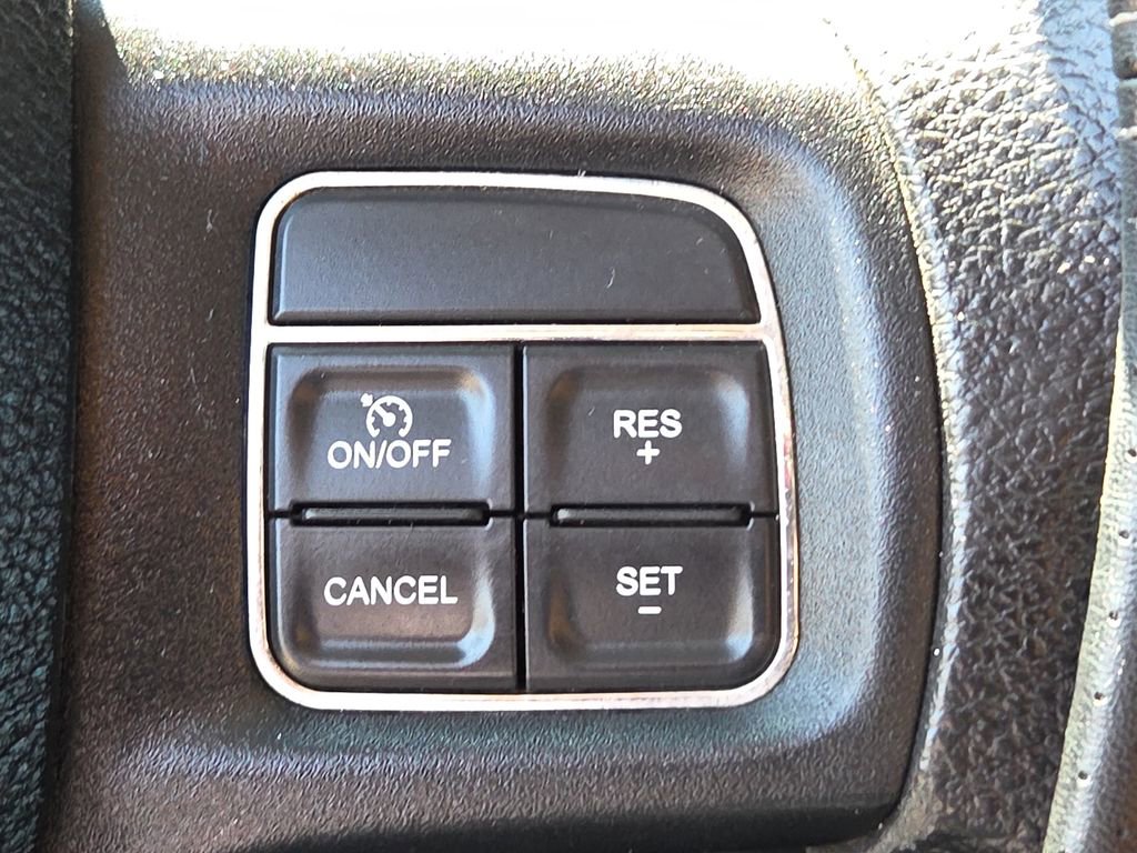 Used 2017 RAM 2500 SLT image 24