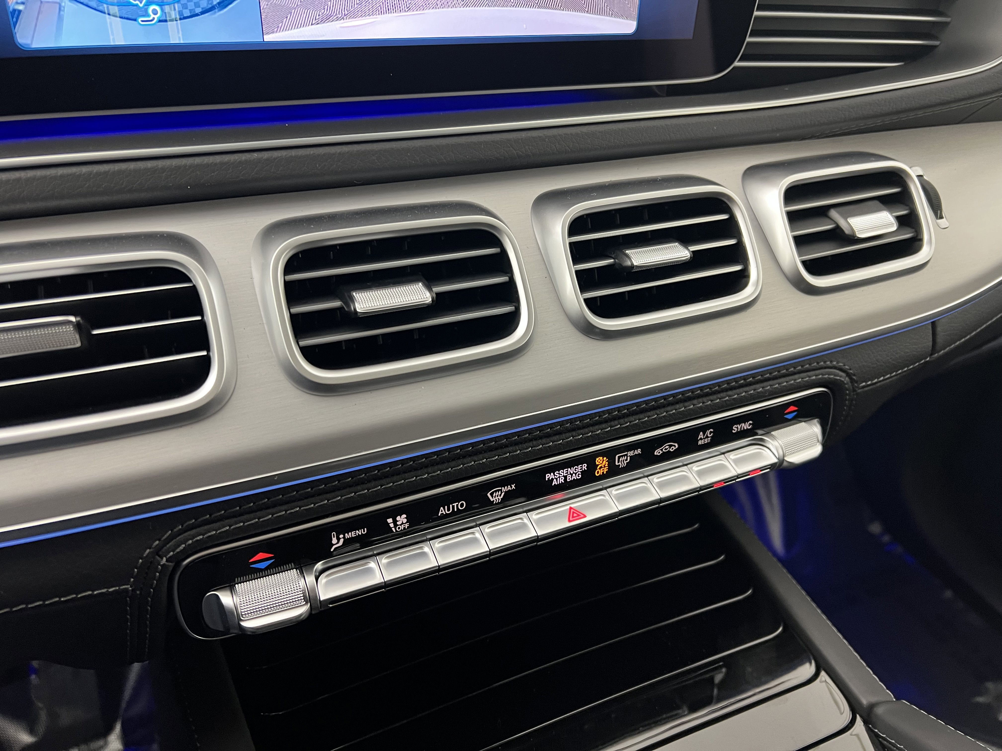 New 2026 Mercedes-Benz GLE 450 4MATIC image 33