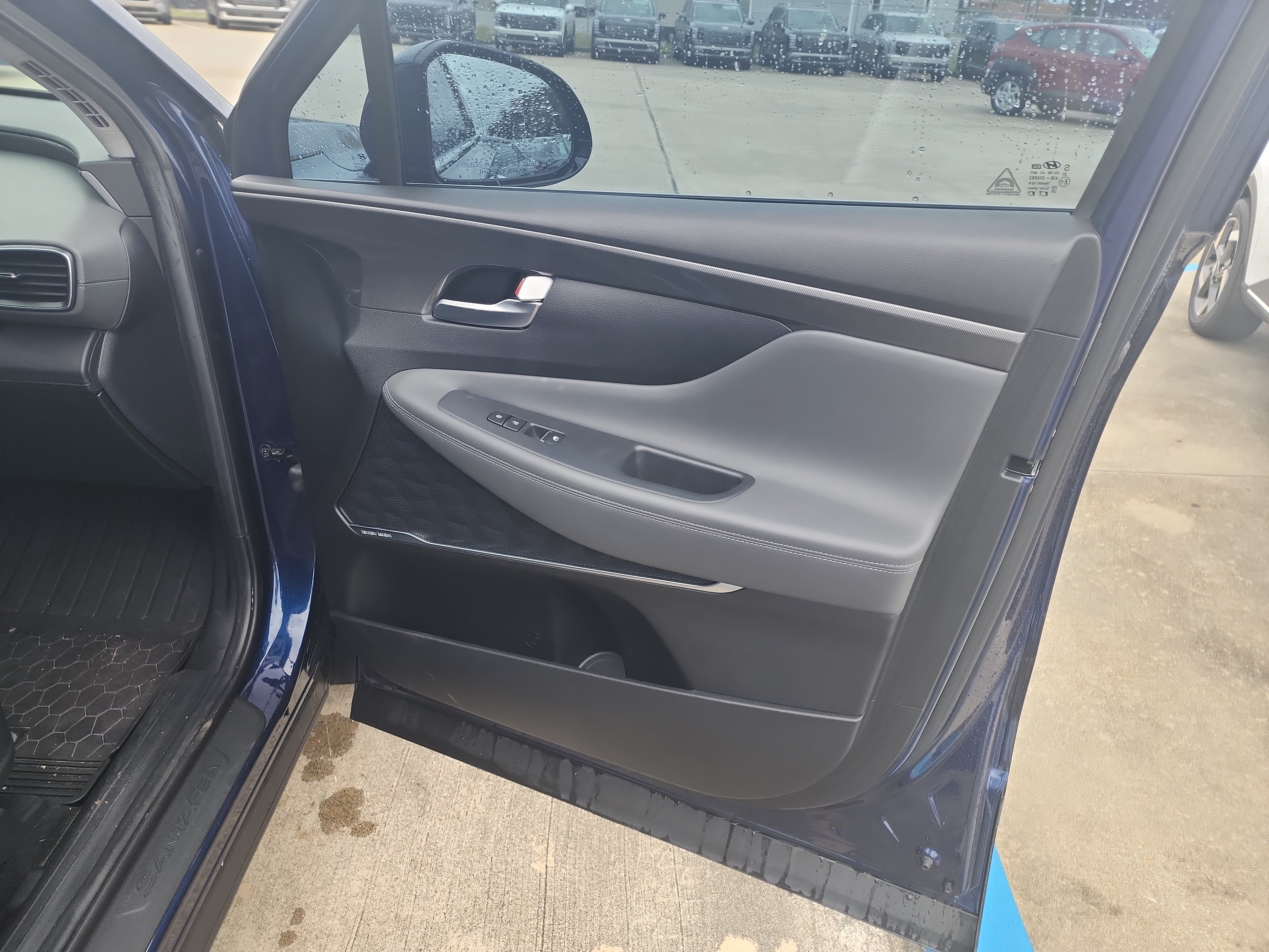 Used 2023 Hyundai Santa Fe Limited AWD/4WD image 11