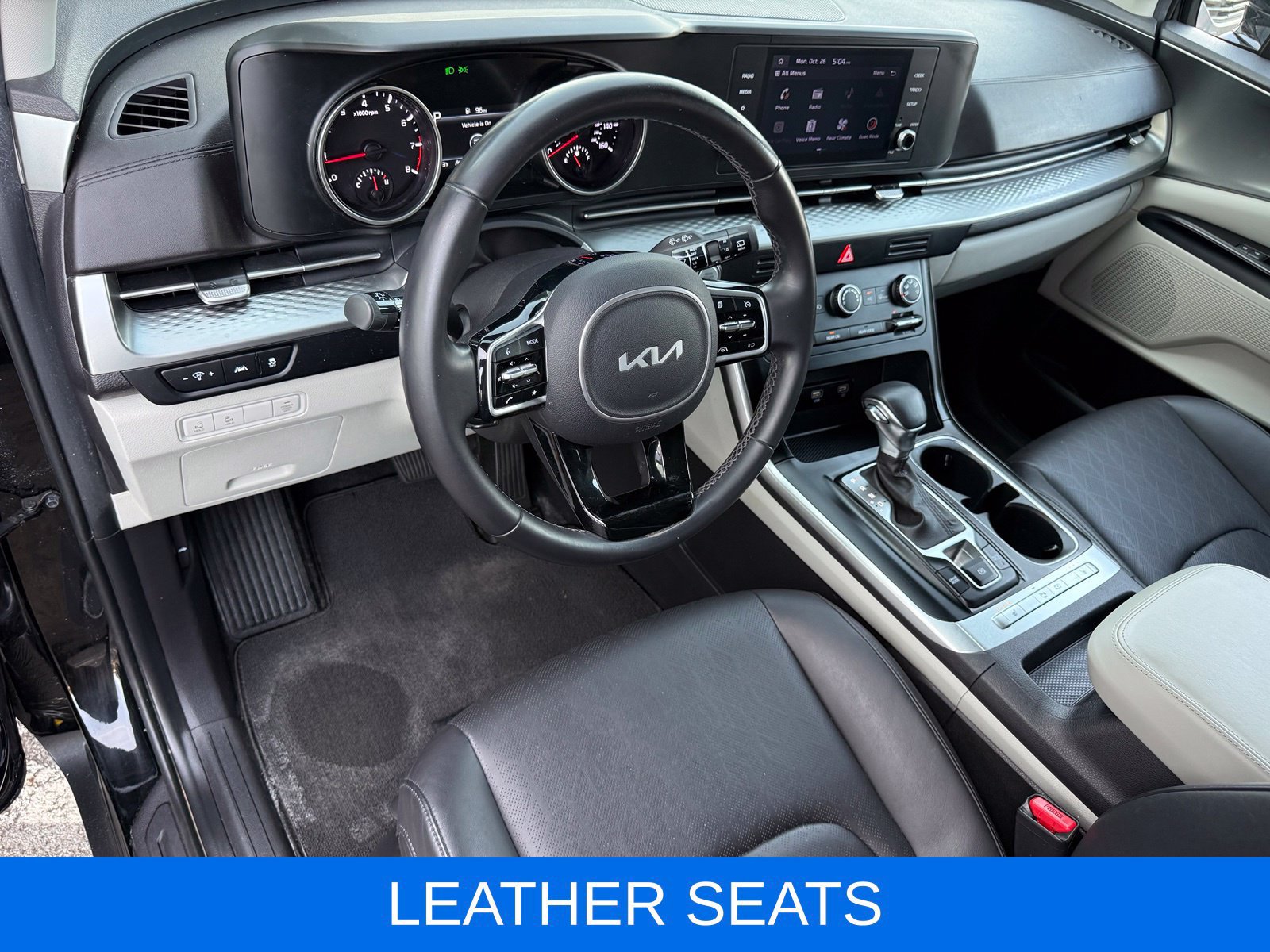 Used 2022 Kia Carnival LX FWD image 15