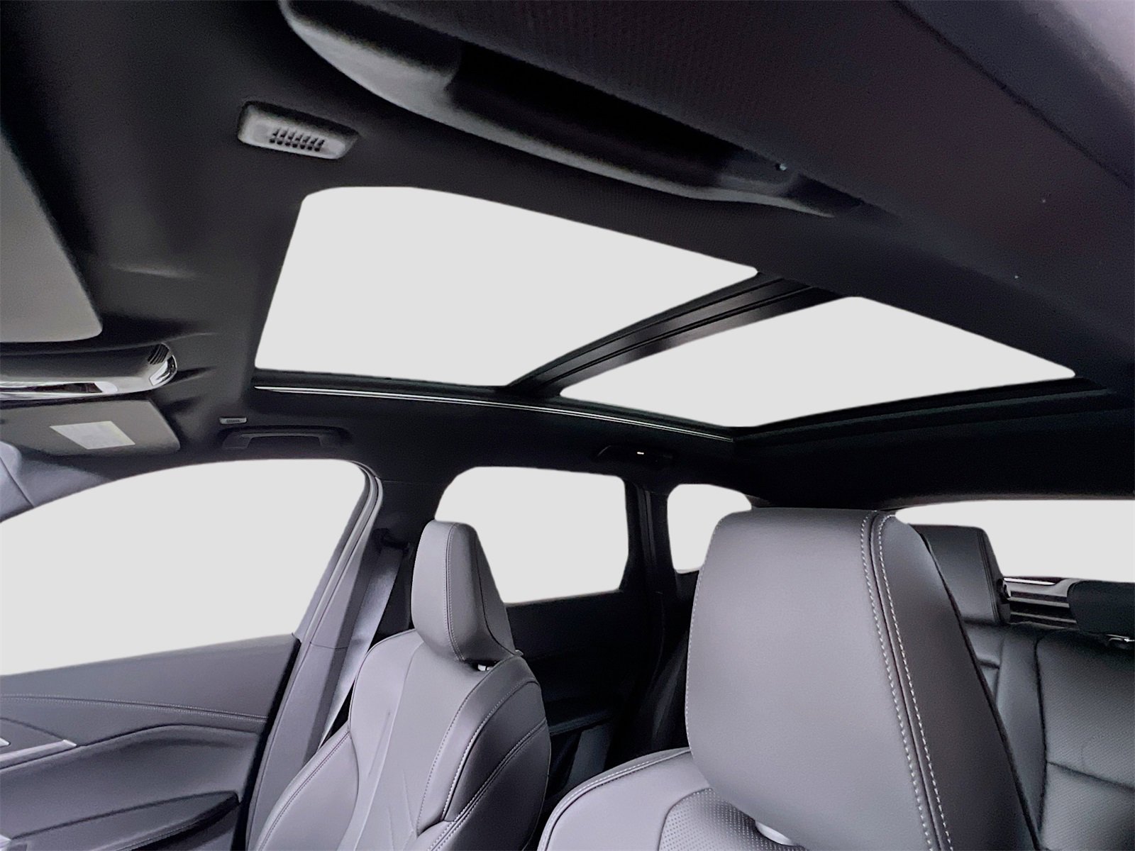 New 2025 BMW X1 M35i w/ Premium Package image 14