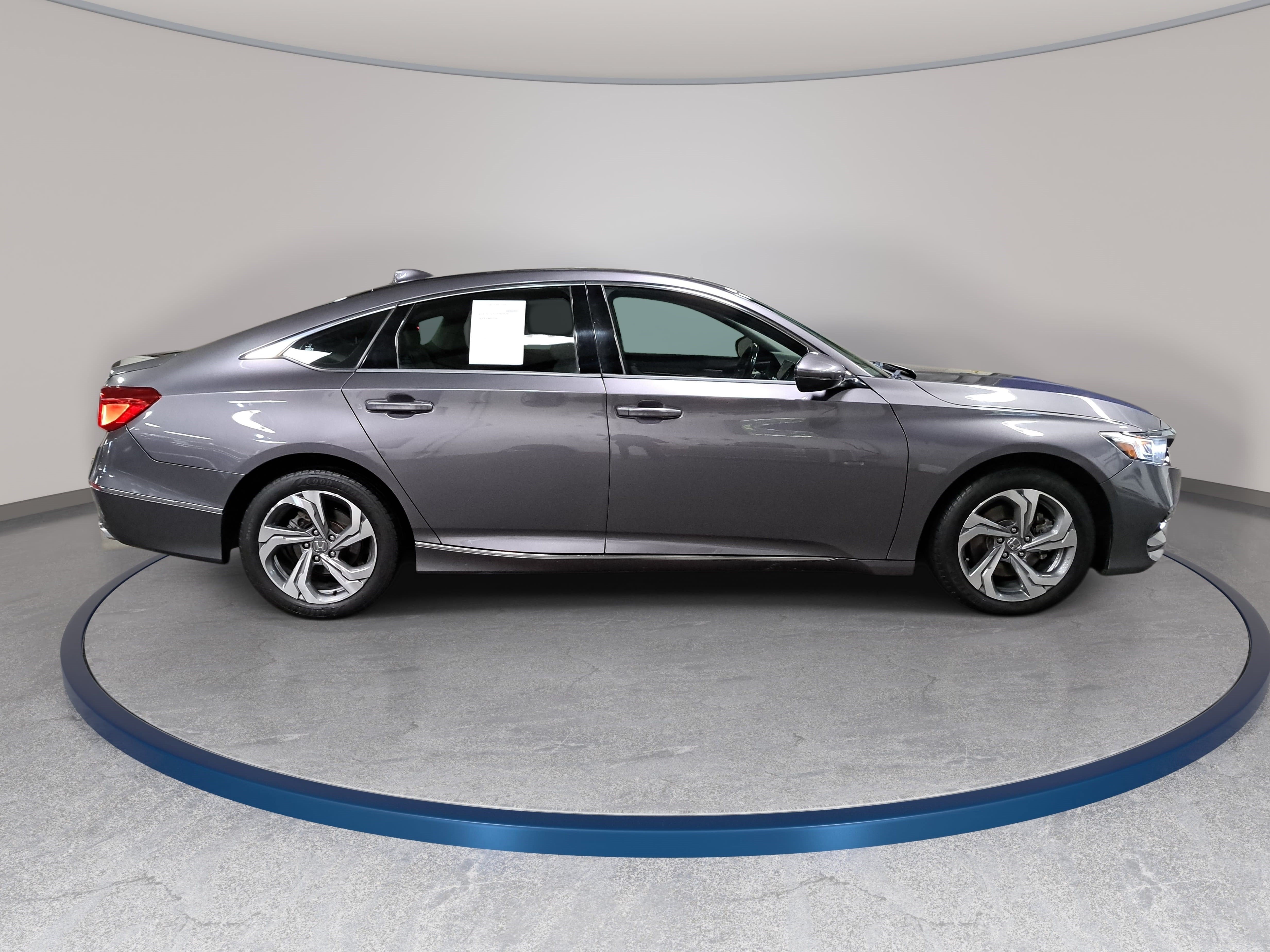 Used 2018 Honda Accord EX-L image 4