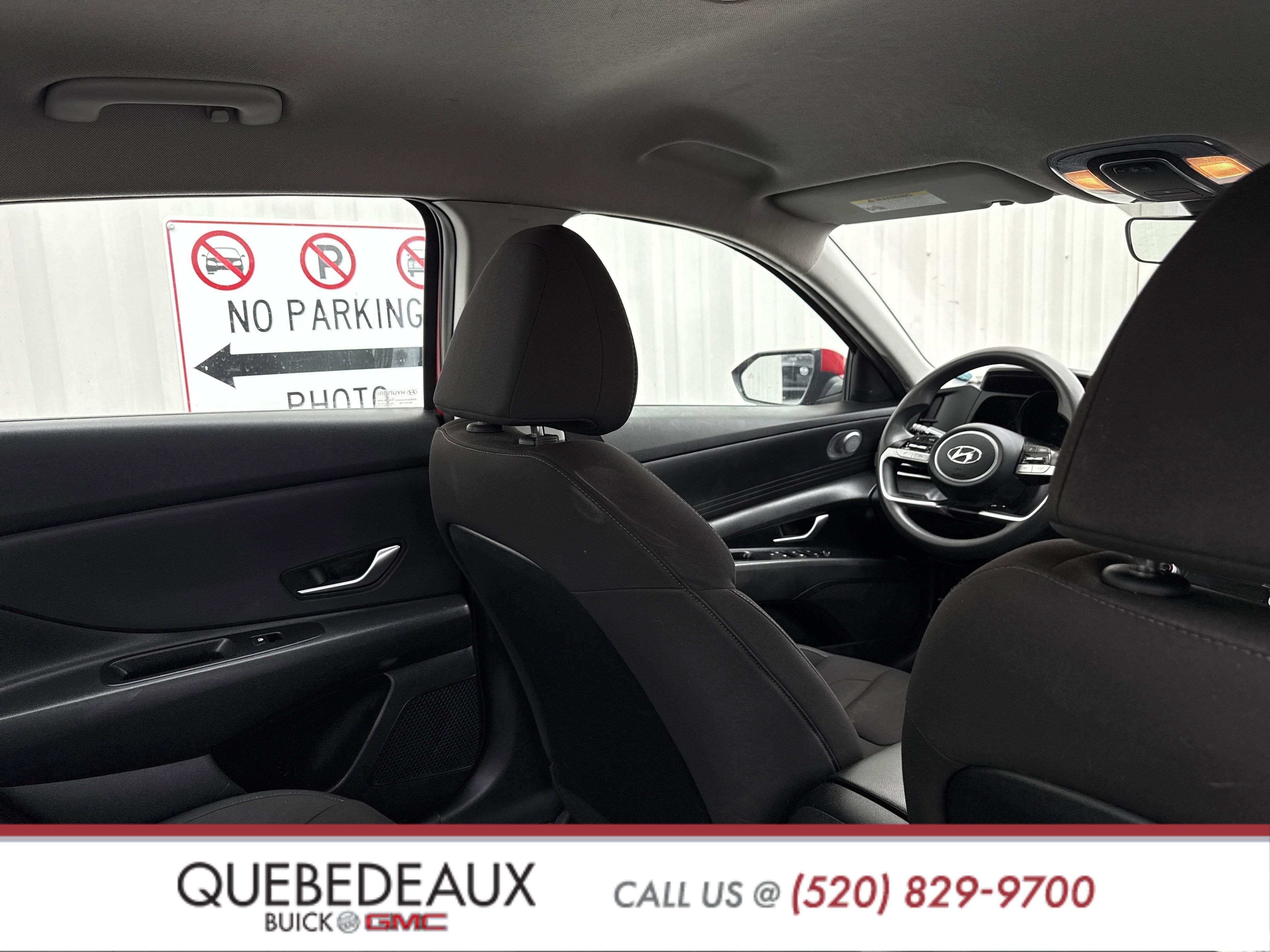 Used 2023 Hyundai Elantra SEL w/ Preferred Accessory Package image 37