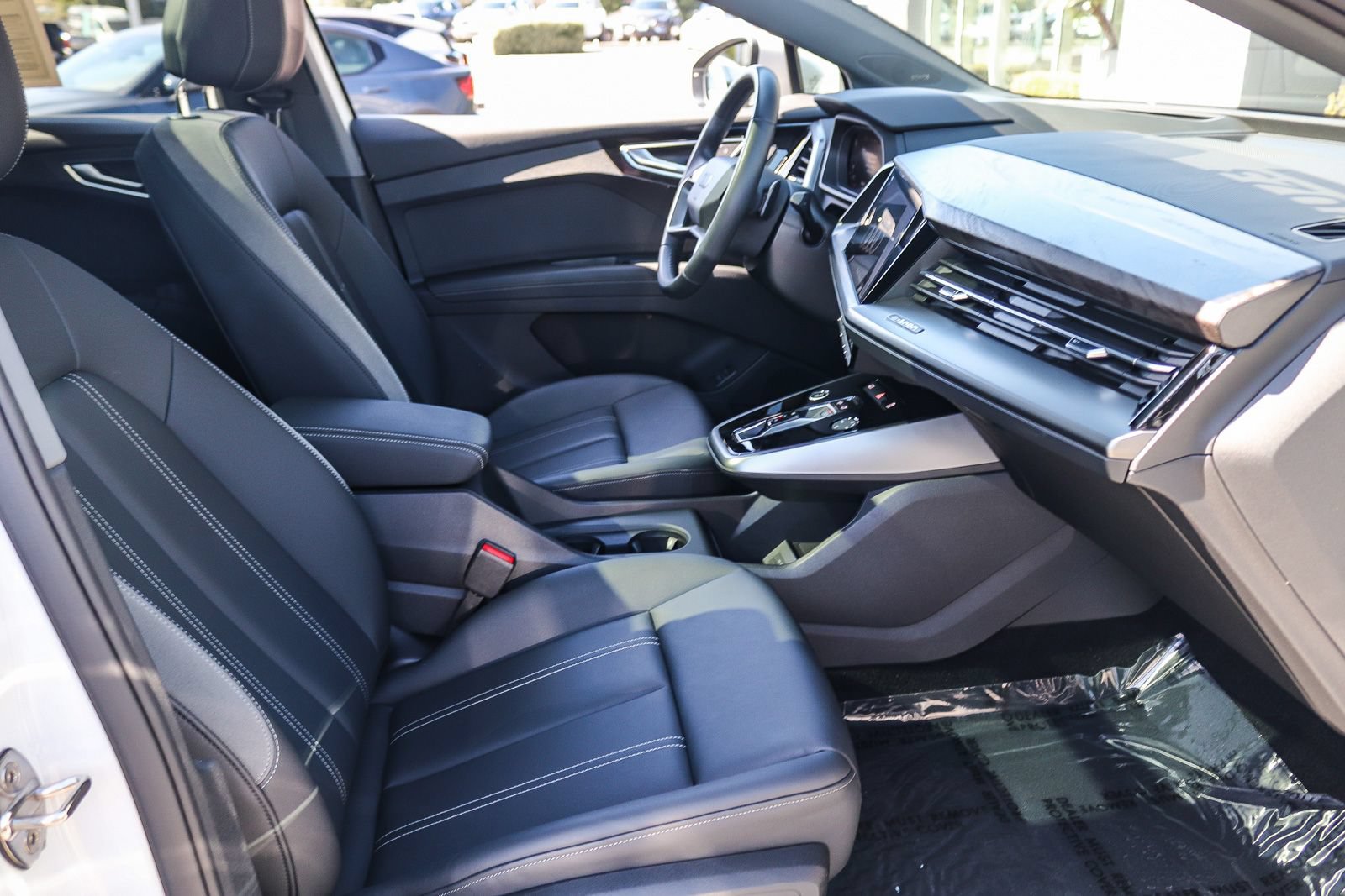 Certified 2023 Audi Q4 e-tron Prestige w/ Black Optic Package AWD/4WD image 18