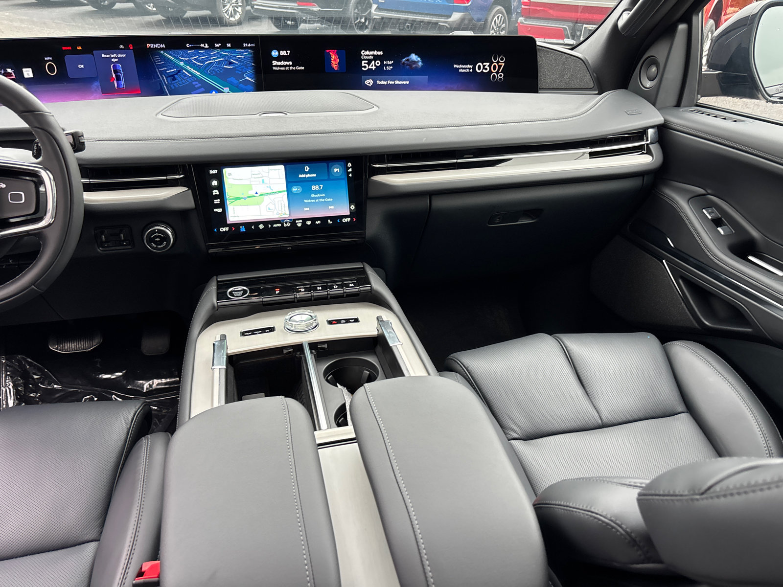 New 2026 Lincoln Navigator Reserve w/ Jet Appearance Package AWD/4WD image 31