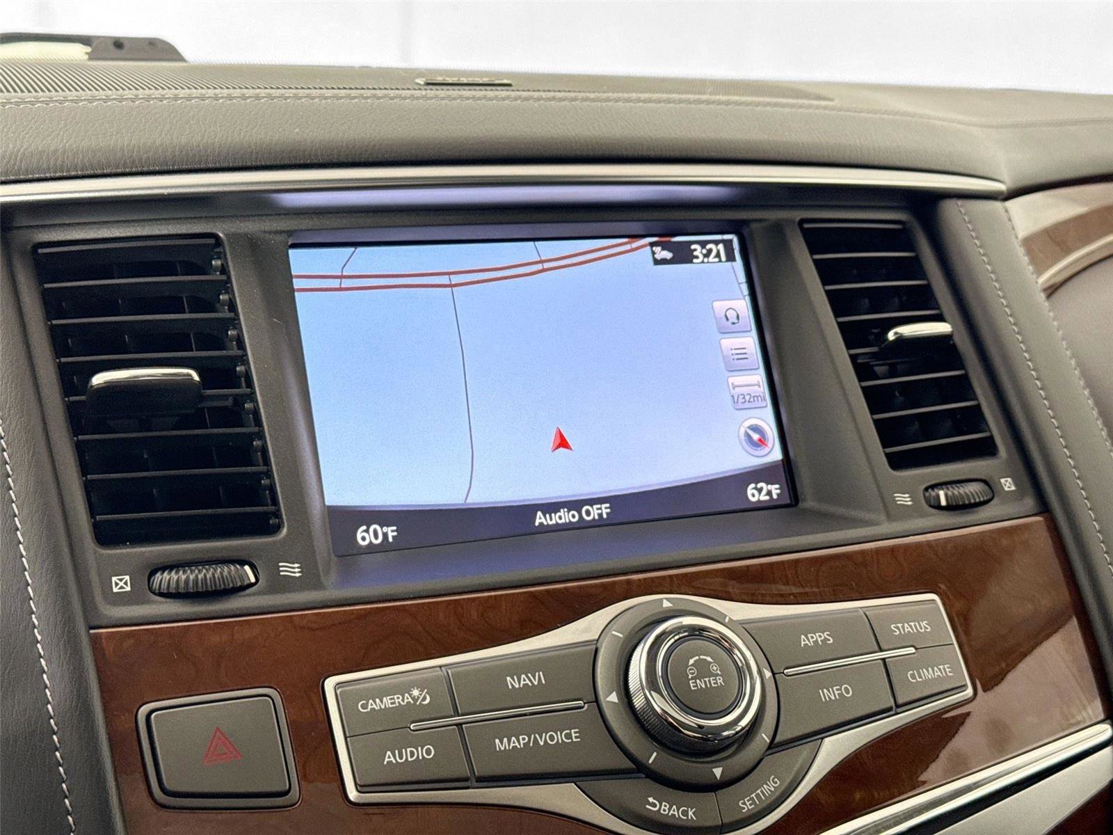 Used 2019 INFINITI QX80 Luxe AWD/4WD image 7