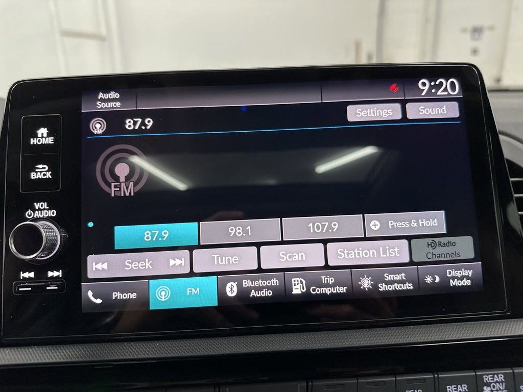 Used 2025 Honda Odyssey EX-L image 14