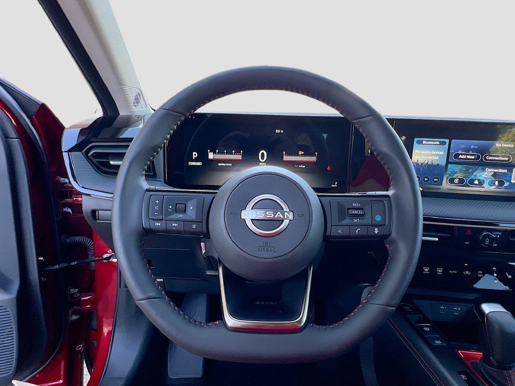 Used 2025 Nissan Kicks SR w/ SR Premium Package AWD/4WD image 9