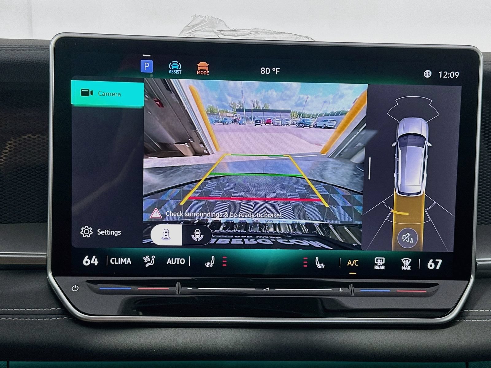 New 2026 Volkswagen Tiguan SE AWD/4WD image 13