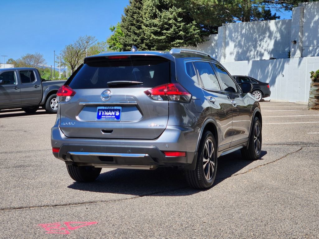 Used 2019 Nissan Rogue SV w/ Premium Package AWD/4WD image 7