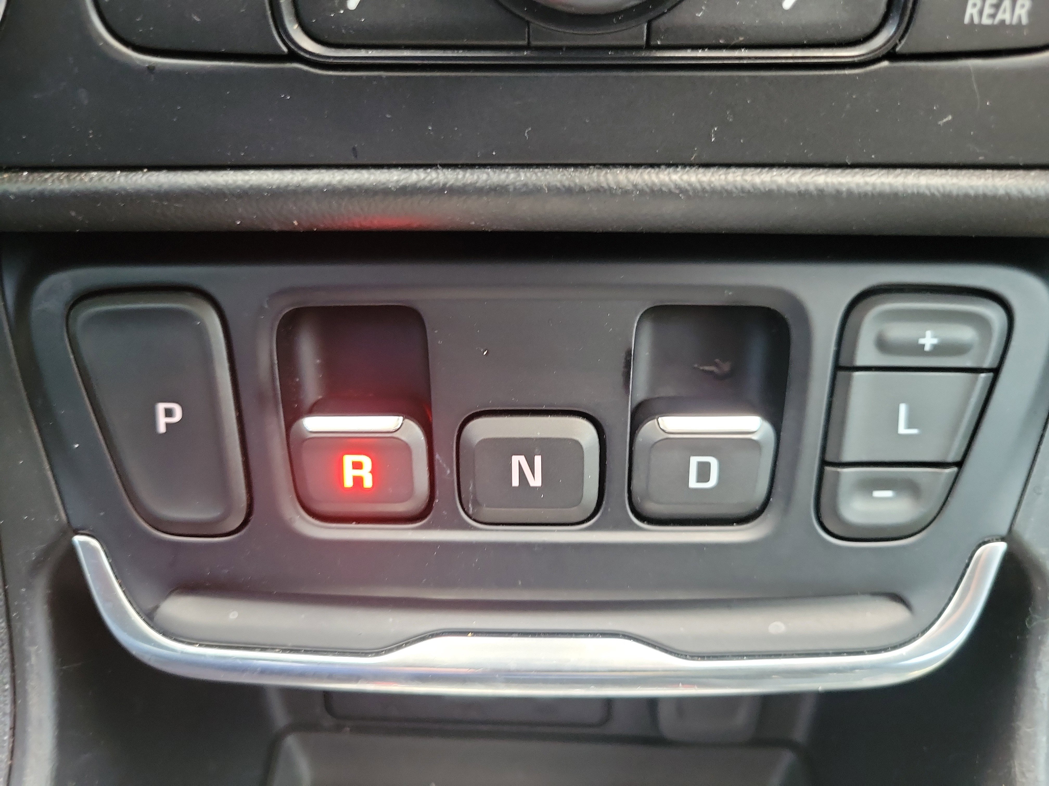 Used 2020 GMC Terrain Denali w/ Denali Premium Package FWD image 28