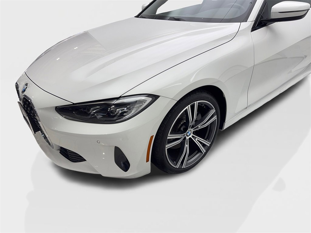 Used 2023 BMW 430i Coupe w/ Convenience Package image 16